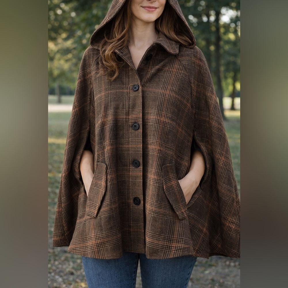 BB Dakota Plaid Calhoun Hooded Cape Coat